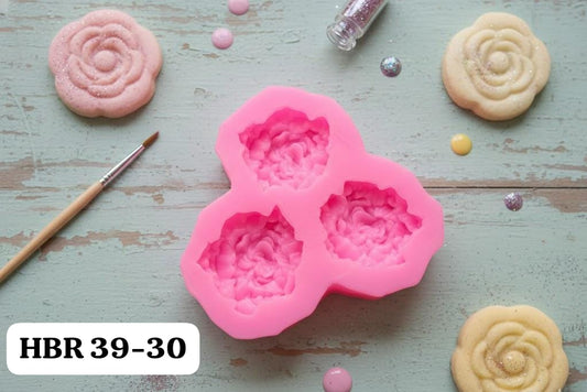 HBR3930 3 CAVITY PINK FLOWER MOULD
