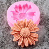 MINI DAISY CANDLE MOLD HBR3918