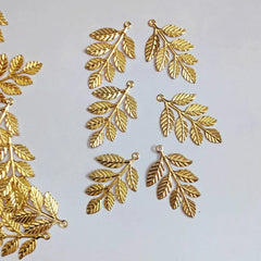 METAL  GOLD  LEAF  PACK  OF  10PC FOR RESIN PLATTER