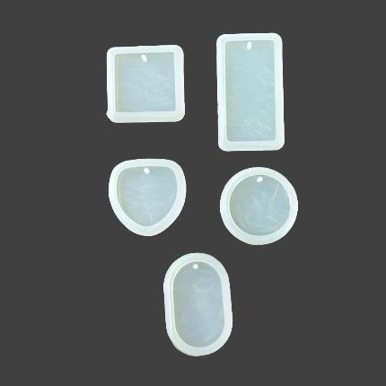 NEW KEY CHAIN AND PENDENT  SILICON MOULD 5PC SET
