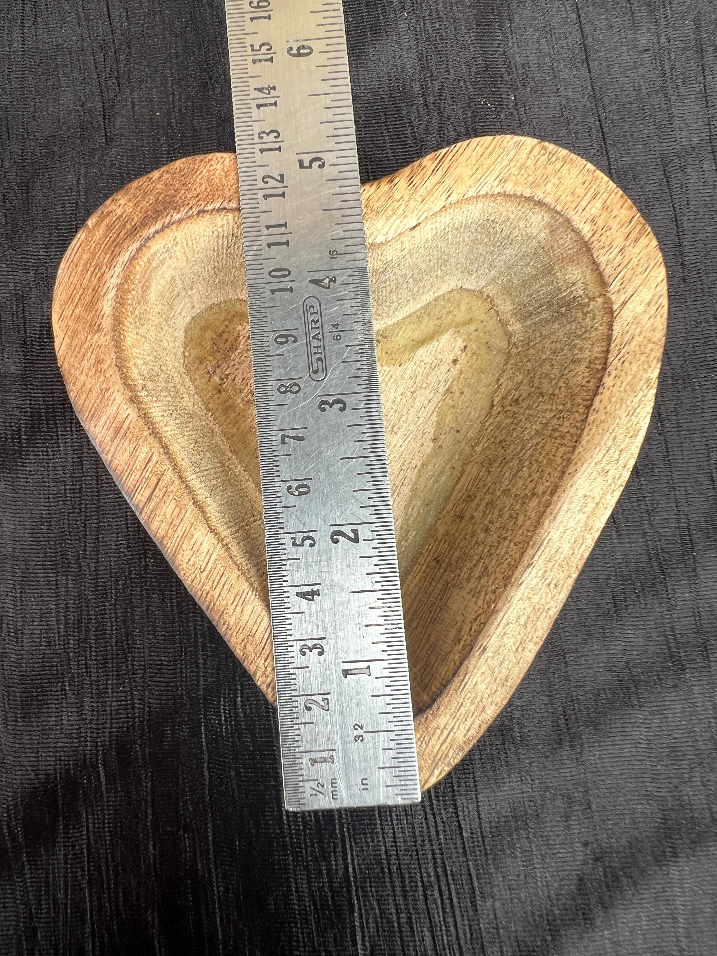 SMALL  WOODEN  DEEP  HEART  BOWL  FOR  CANLDE  MAKING