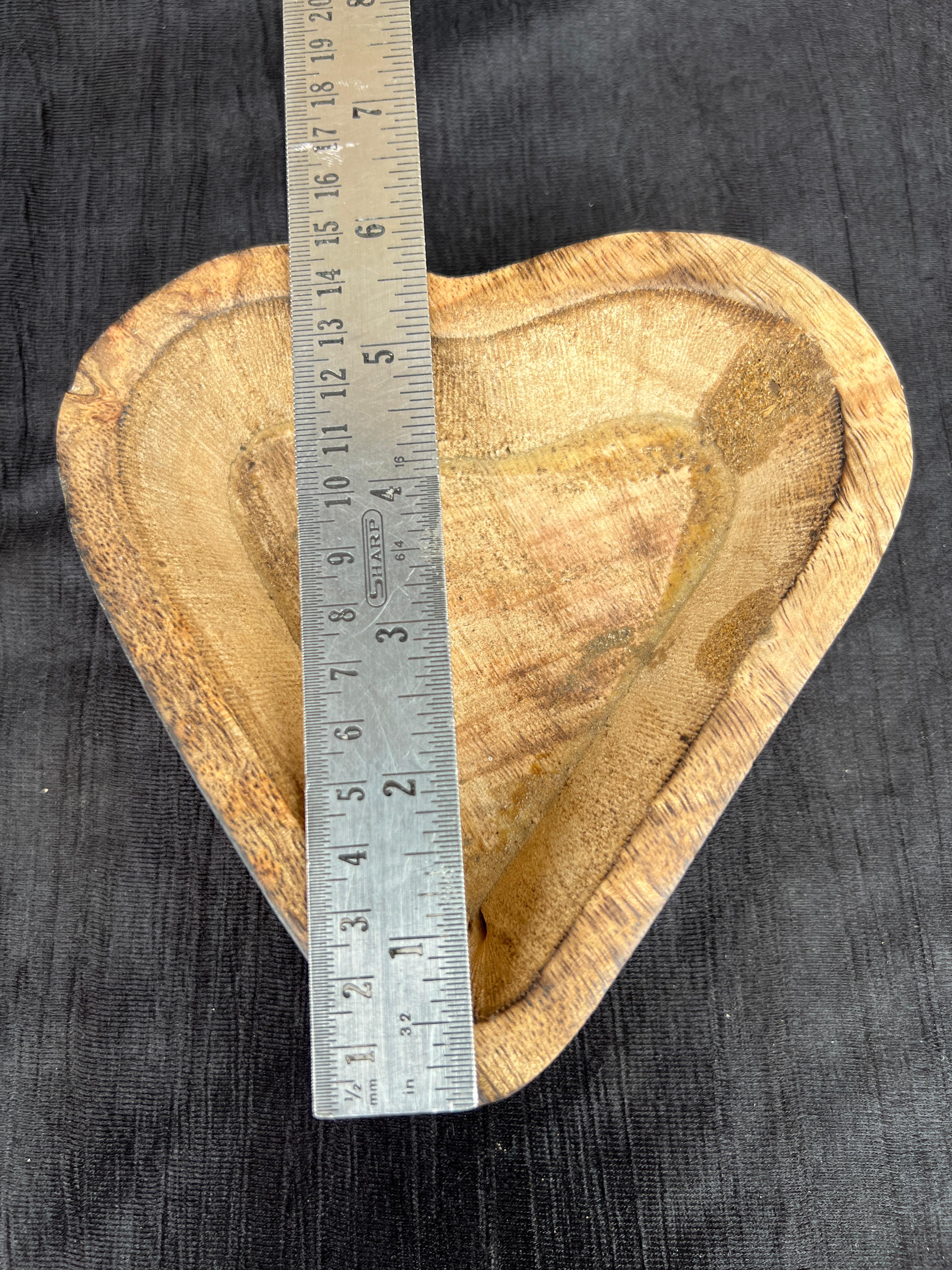 MEDIUM  DEEP  HEART  WOODEN  BOWL  FOR  CANDLE  MAKIG