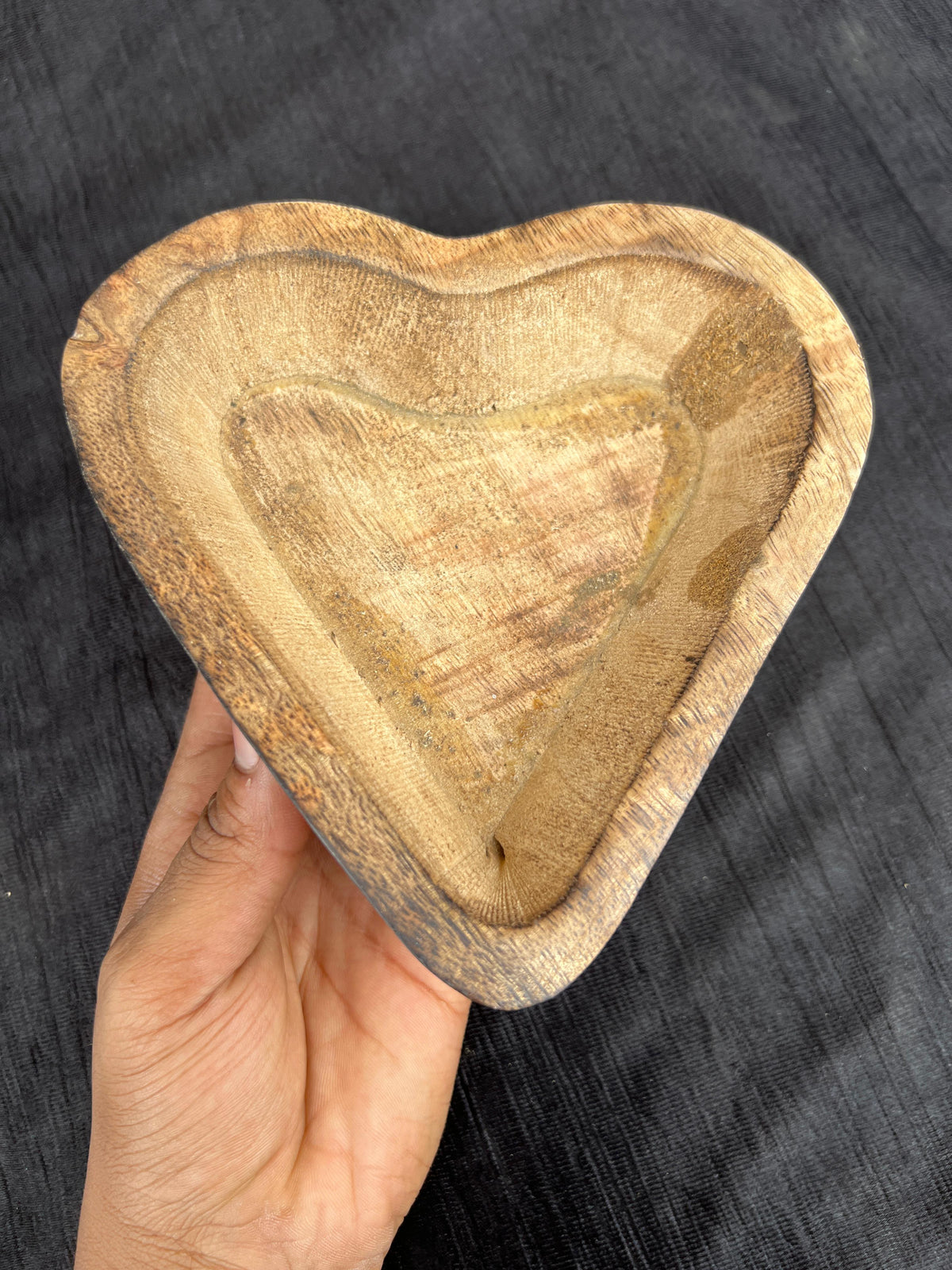 MEDIUM  DEEP  HEART  WOODEN  BOWL  FOR  CANDLE  MAKIG