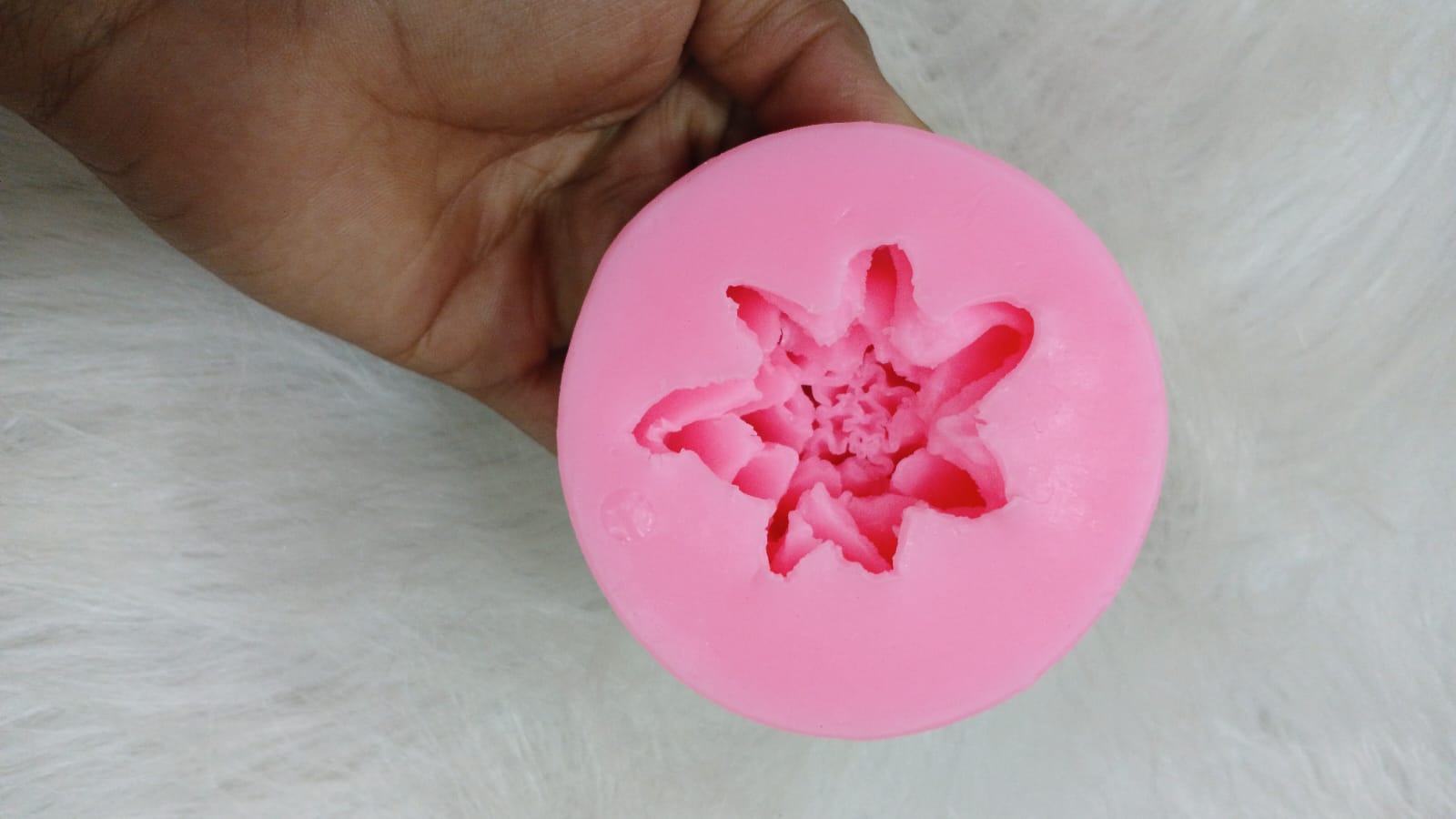 HBR3611   PINK FLOWER  MOLD / MOULD