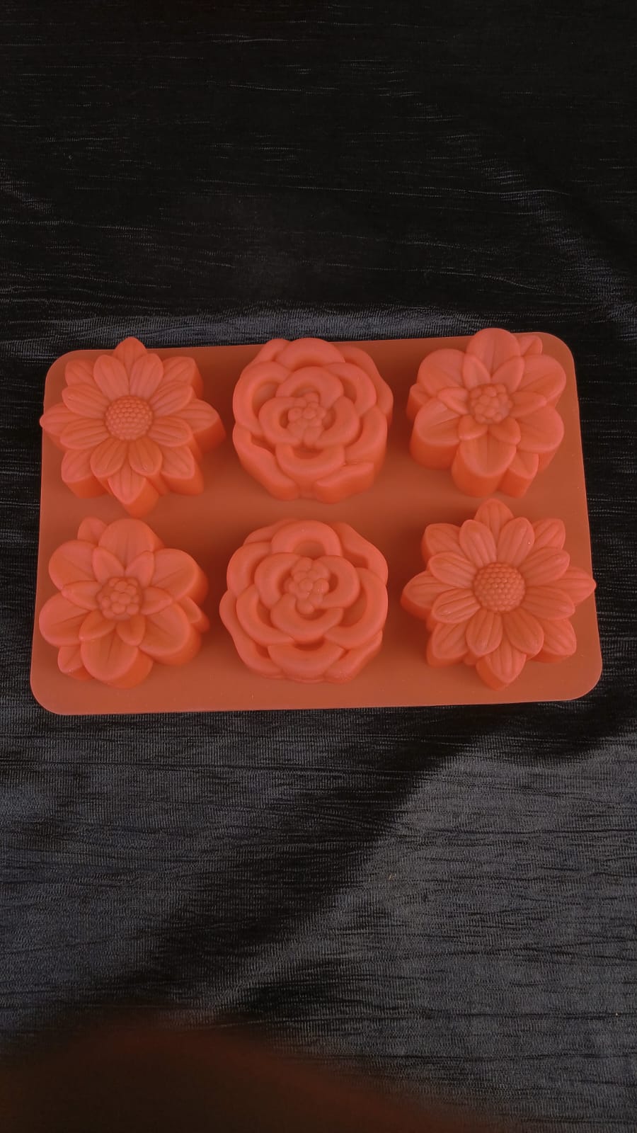 3D DEEP FLOWER   MOLD  2.5X1" INCH