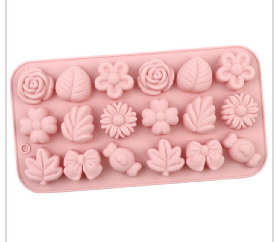 J156230 18 CAVITY CANDLE  FLOWER  MOLD/MOULD