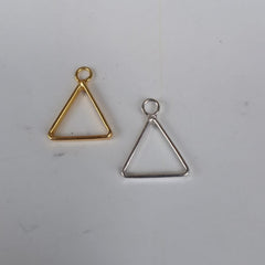 SMALL  TRIANGLE  BEZEL  FOR   RESIN PENDANT