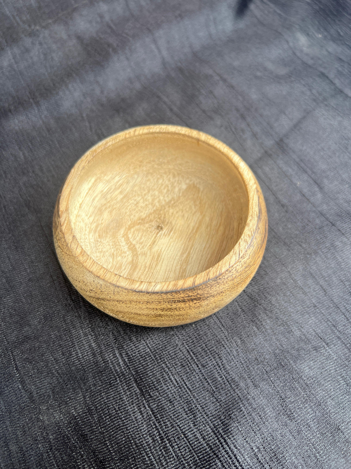 SMALL  ROUND  WOODEN  BOWL FOR CANDLE MAKING