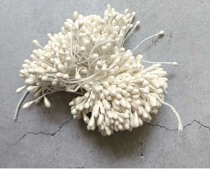 IMP POLLENS  FOR PIPE  CLEANER  IN 1  PACK OF  250PC  APPROX  Size:- 3mm Approx.